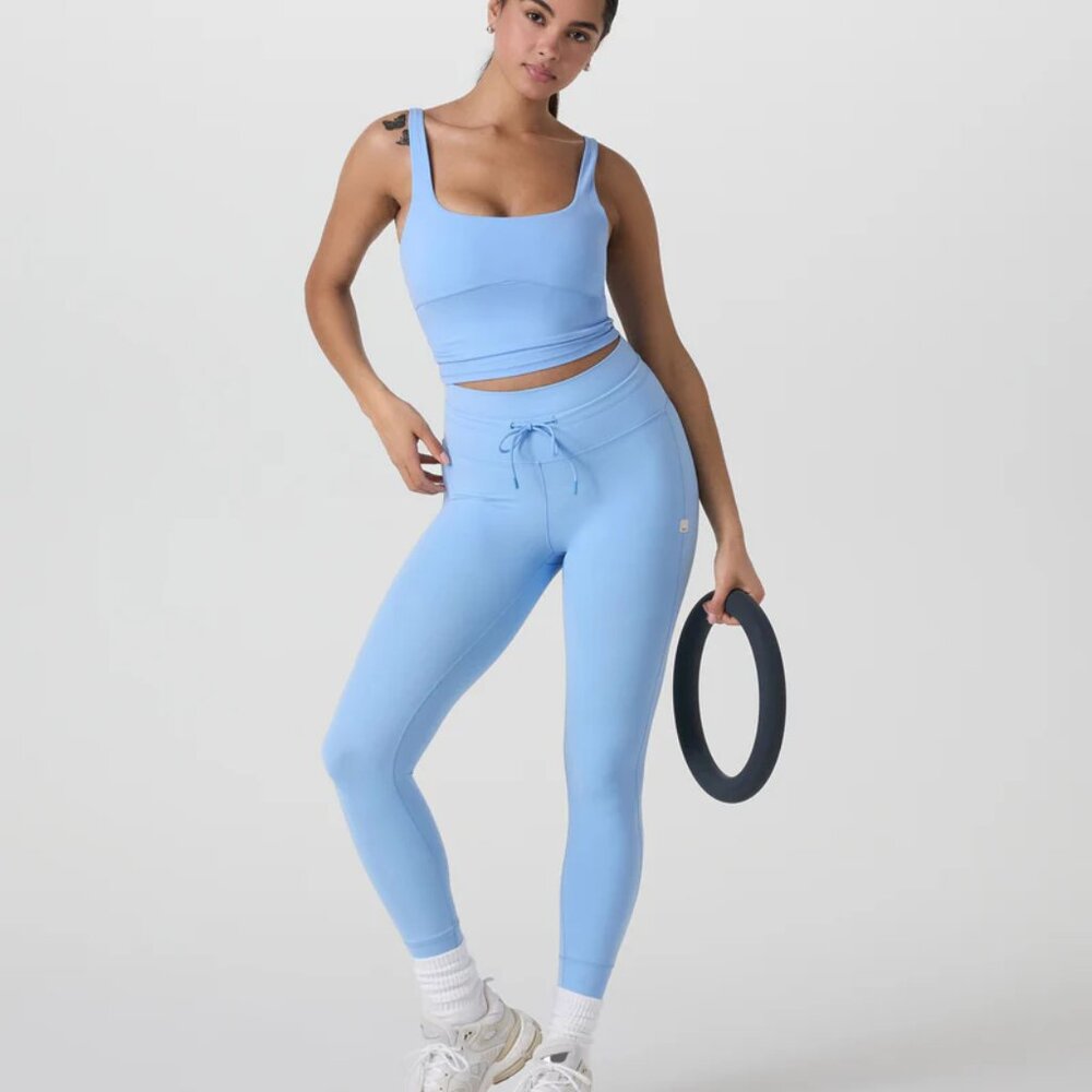 Vuori Daily Form Legging in Spring - XL - New With Tags